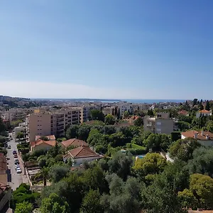 2* Hotel La Cle Du Sud